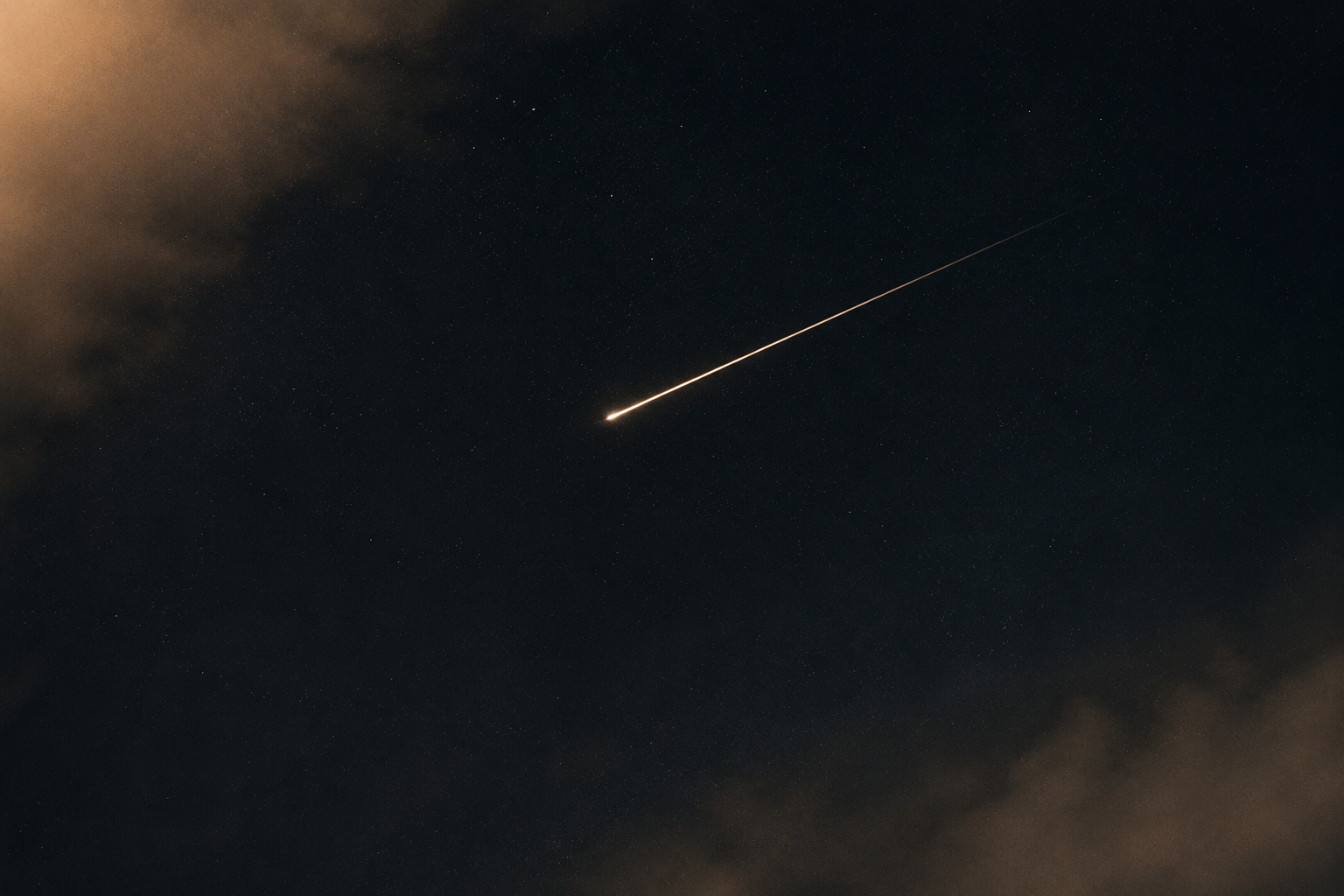 深夜 · 银河流星